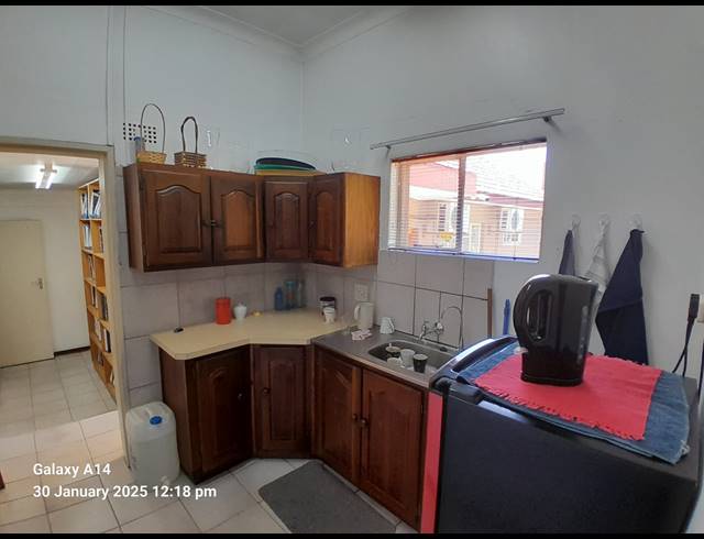 328M² OFFICE FOR SALE IN BO-DORP